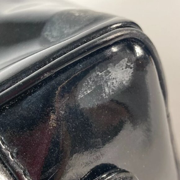 CHANEL Cosmetic porch CC CC Mark Makeup pouch Cosmetics Pouch enamel Black - Picture 13 of 14